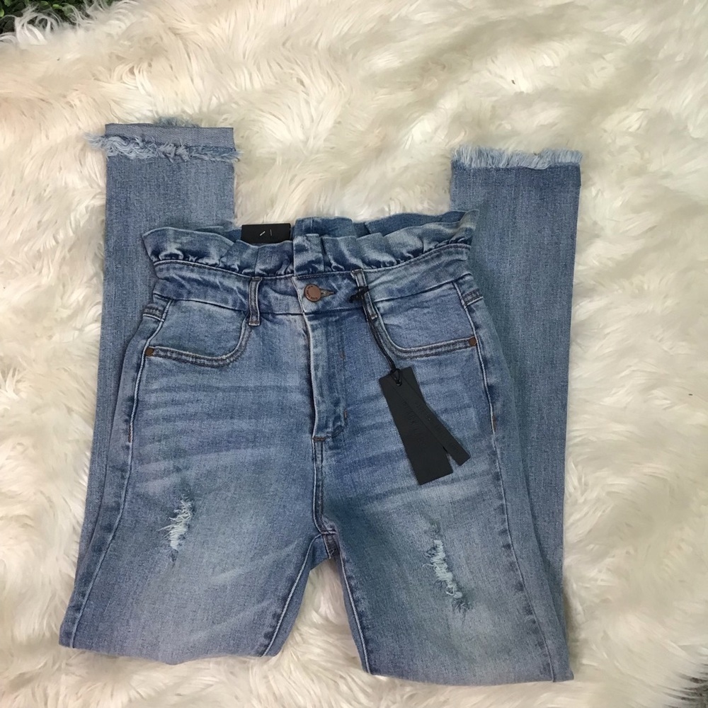 Paper bag light wash ankle skinny jeans nwt